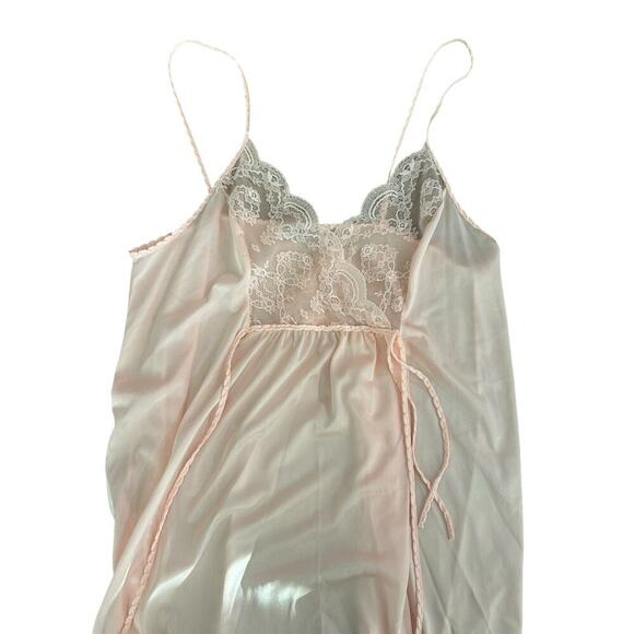Vintage Gilead Women's Pink peach Robe and Gown Dress lingerie Size Medium - Picture 9 of 11
